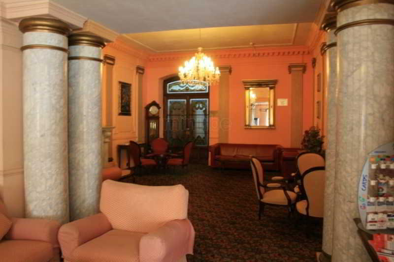 Gibraltar - Bristol Hotel