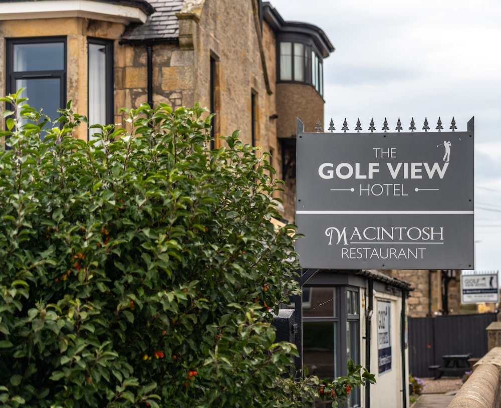 Elgin - GOLF View Hotel & Macintosh Restaurant