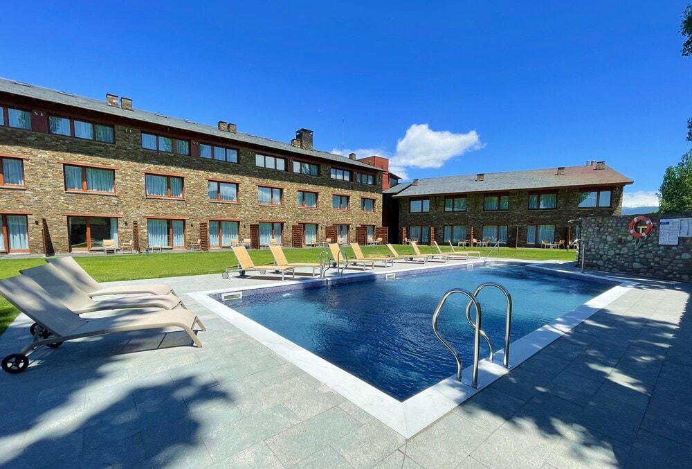 All - Hotel Fontanals Golf