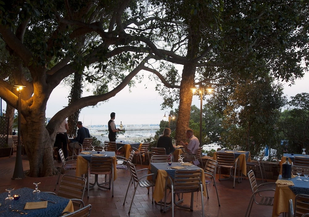 Stockholm - Cala Gonone - Albergo Miramare