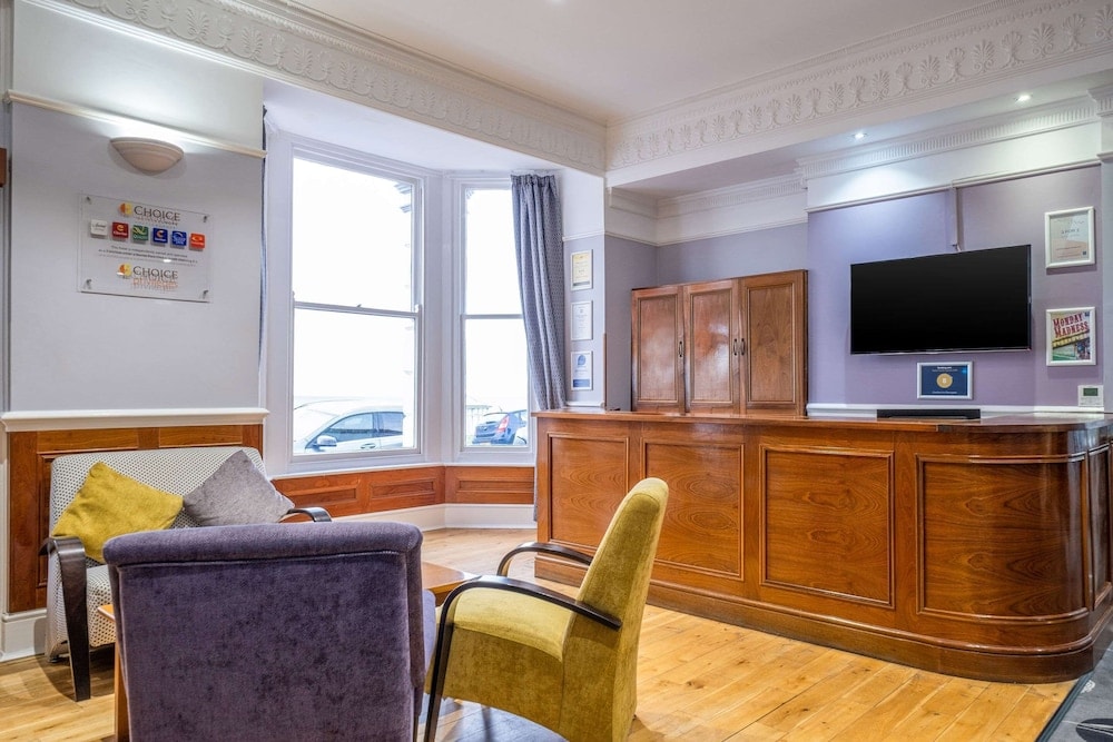 San Clu Hotel, Bar & Brasserie