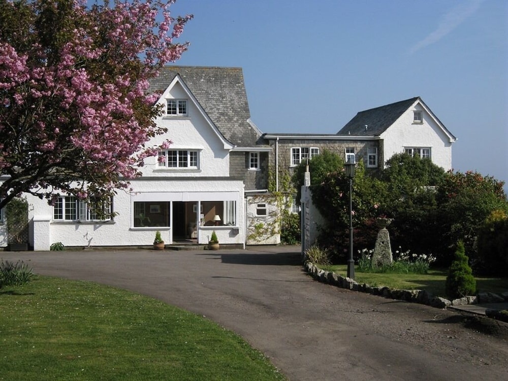 Falmouth - Trelawne Hotel