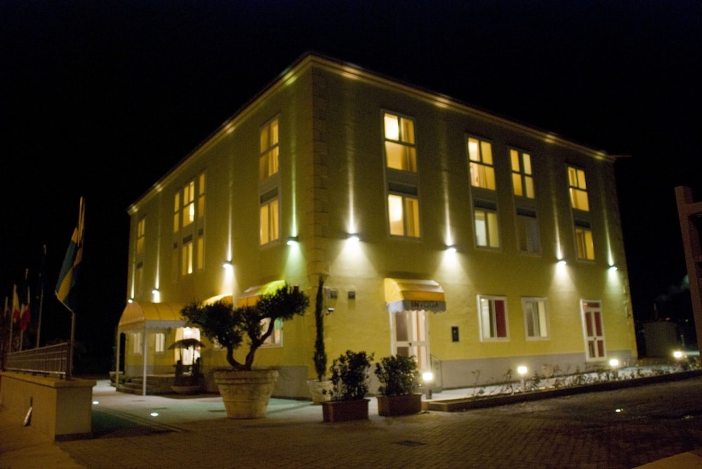 Pontecagnano - La Isla Resort