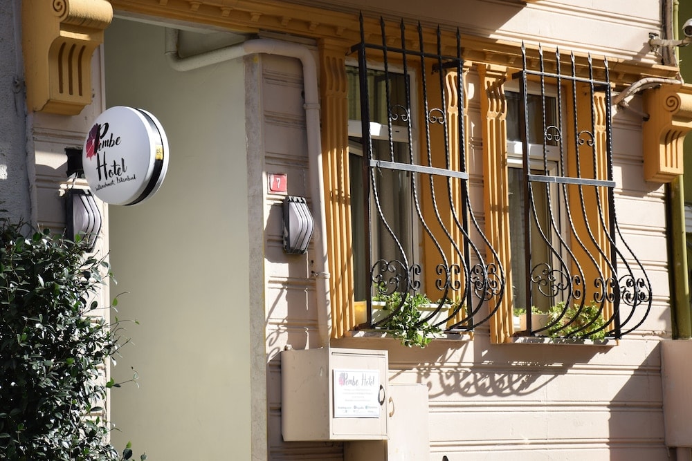 Stockholm - Istanbul - Pembe Hotel