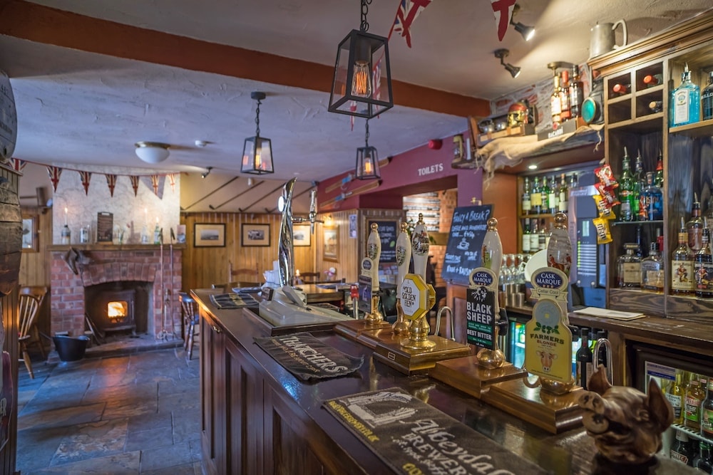 Hope Valley - Peak Hotel Castleton
