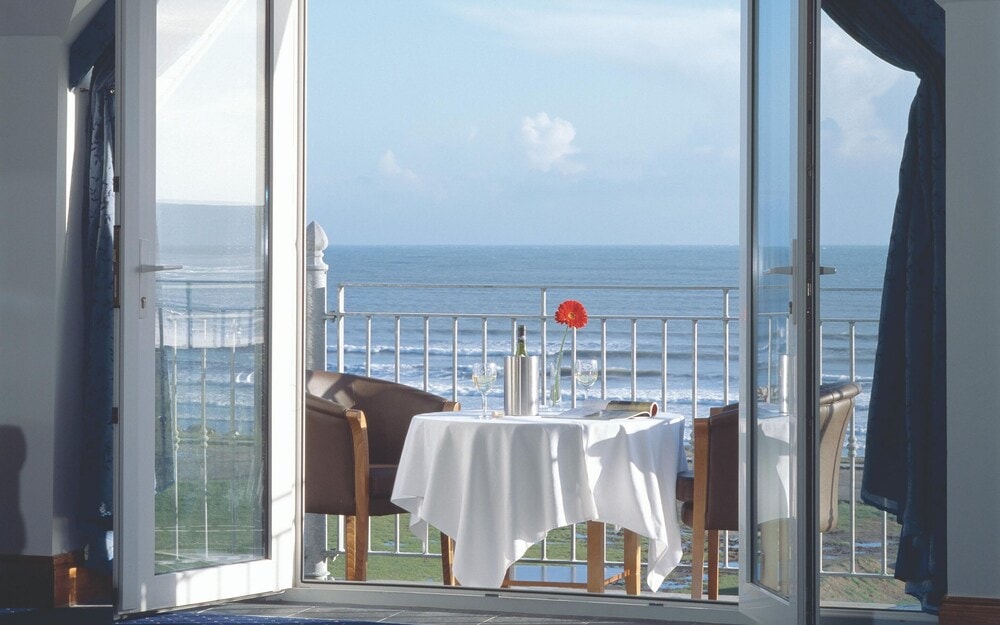 Castlemartyr - Garryvoe Hotel