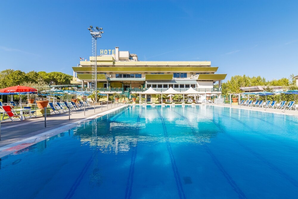 Montecarlo - Hotel Country Club