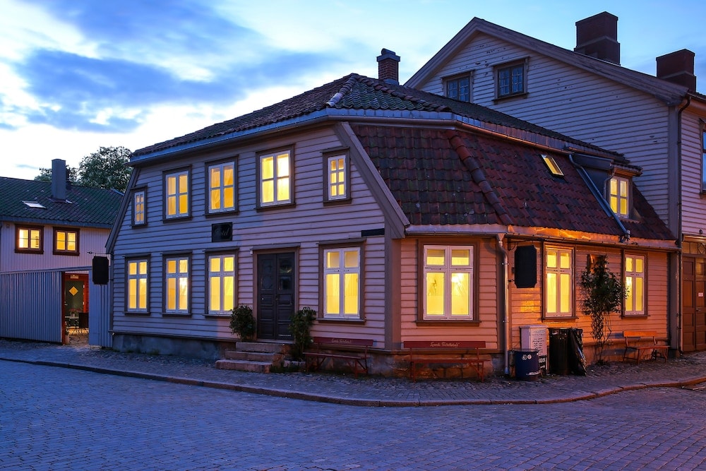 Fredrikstad - Gamlebyen Hotell - Fredrikstad