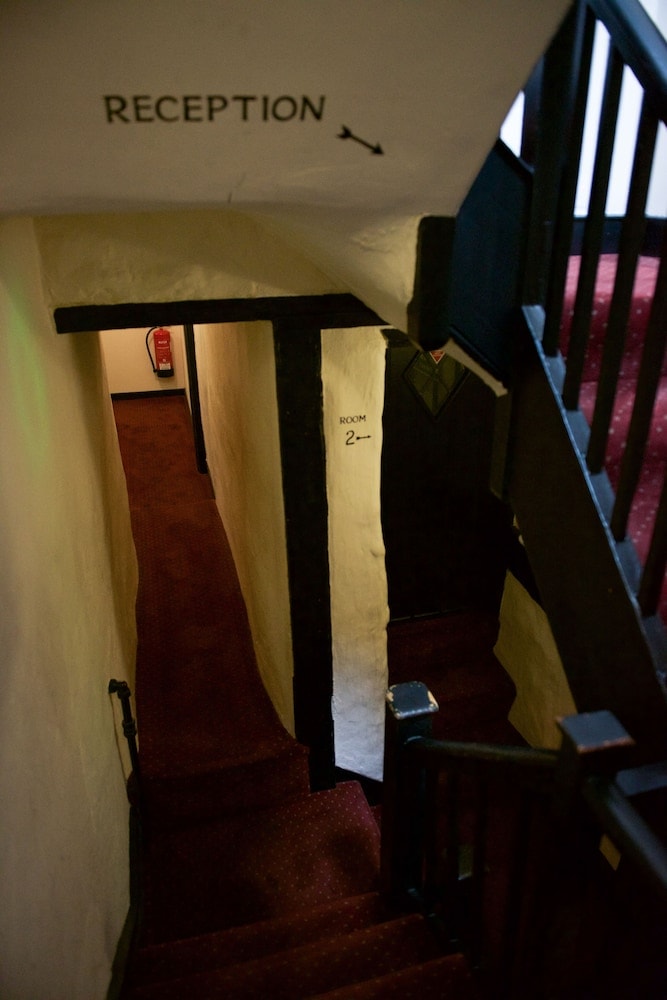 Caernarfon - The Black Boy Inn