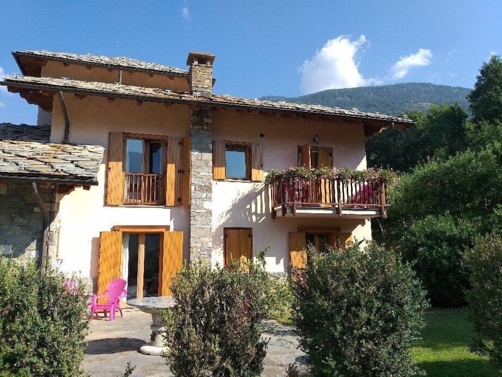 Aosta - Hotel Lo Fleyé