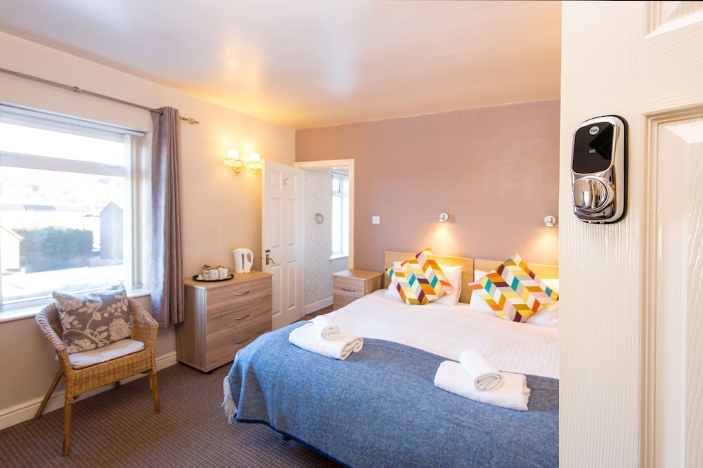 Oakworth - Dalesgate Hotel - Self Check In