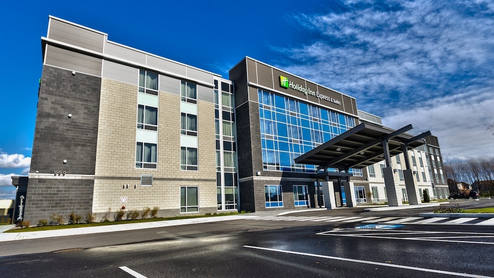 Vaudreuil-Dorion - Holiday Inn Express & Suites VAUDREUIL - DORION by IHG