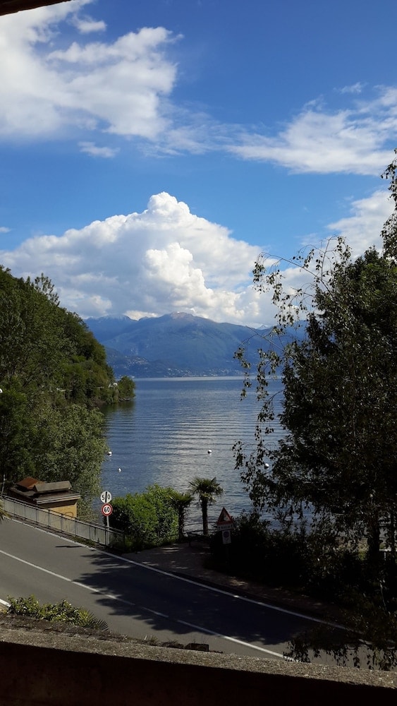 Luino - Hotel Campagna