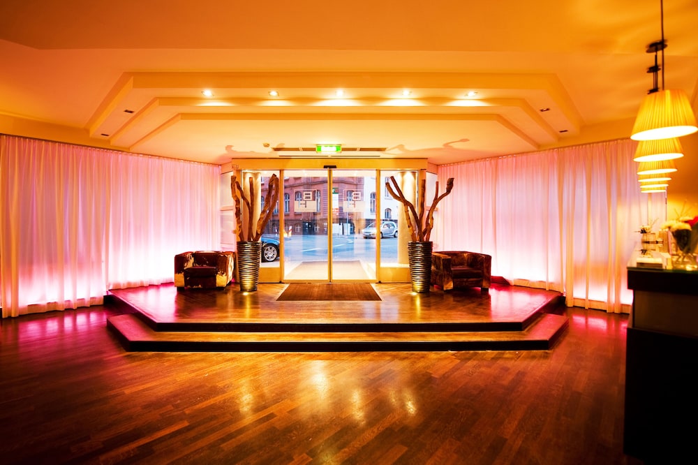 Frankfurt am Main - Bristol Hotel - Frankfurt City Centre - Central