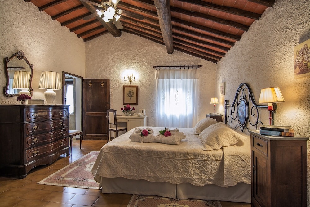 Stockholm - Radda in Chianti - Hotel Colle Etrusco Salivolpi