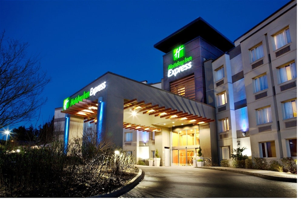 Langley - Holiday Inn Express & Suites LANGLEY by IHG