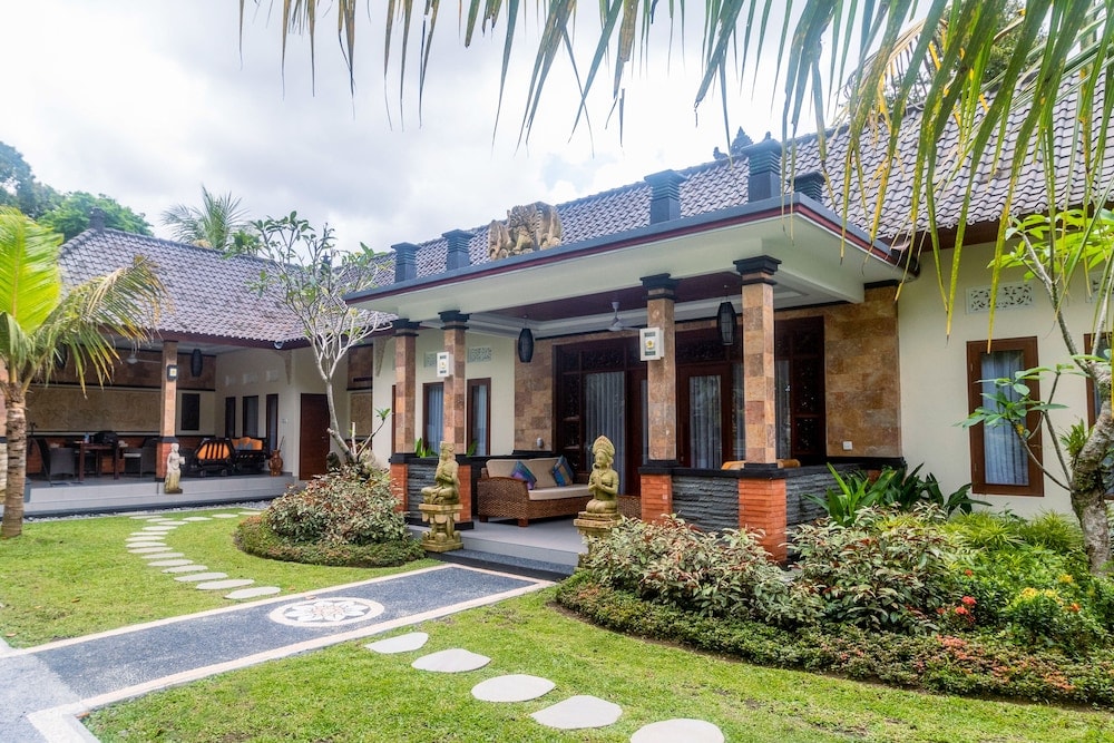 Tampaksiring - Asli Bali Villas by AGATA