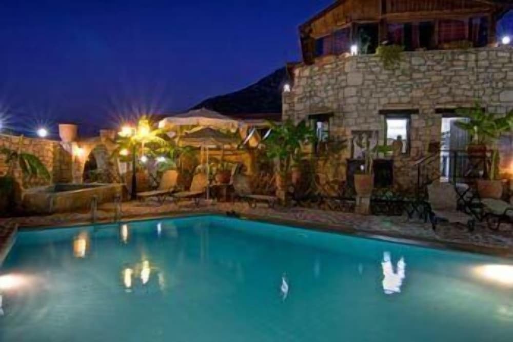 Stockholm - Balion - Stone Village Hotel Apartments