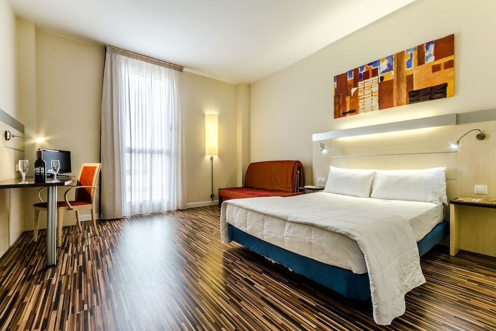 Zaragoza - Hotel YIT Ciudad De Zaragoza