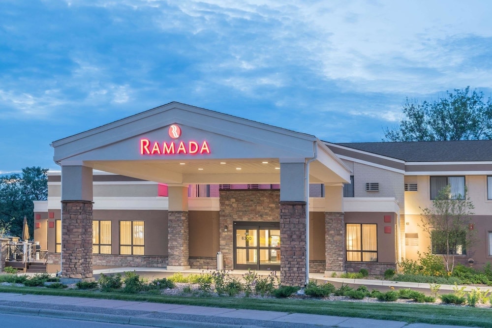 Minneapolis - Ramada by Wyndham Minneapolis Golden Valley