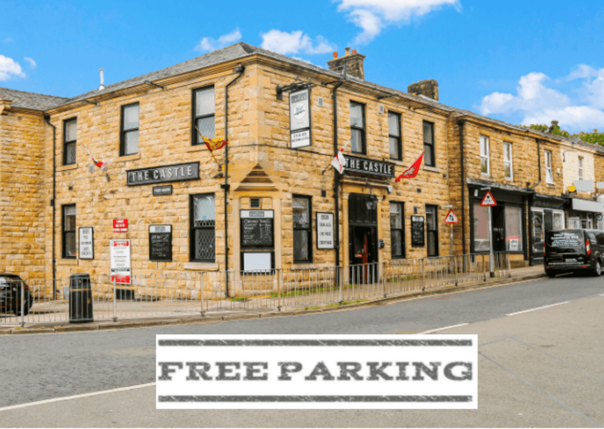 Burnley - OYO Castle Hotel, Accrington