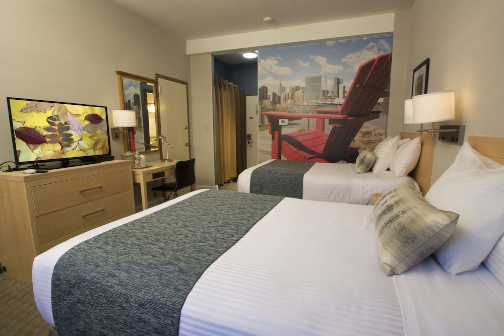 Queens - Adria Hotel and Conference Center