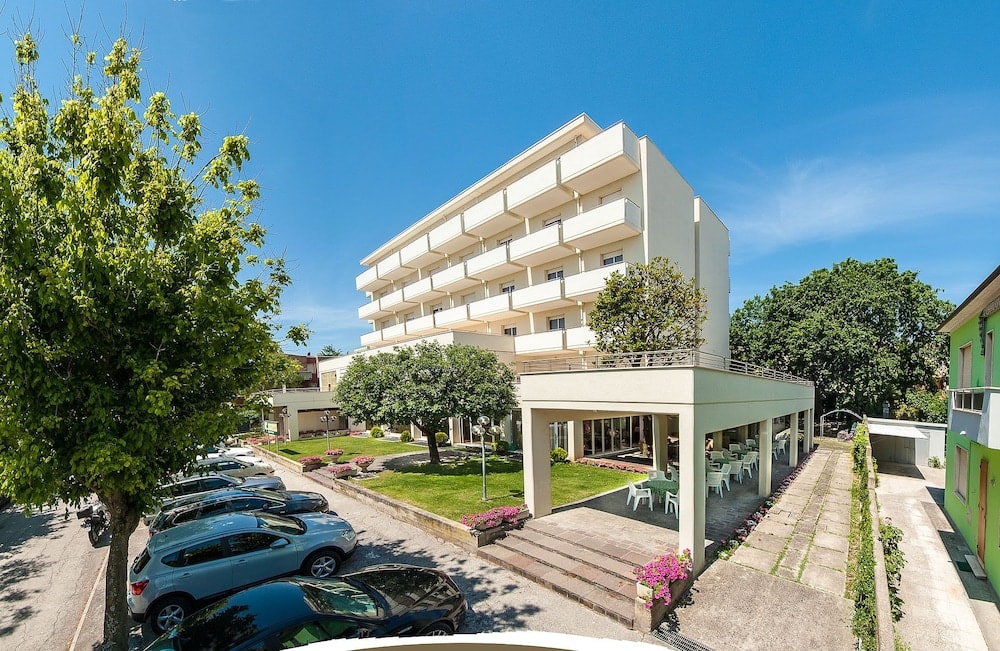 Senigallia - Hotel Le Querce