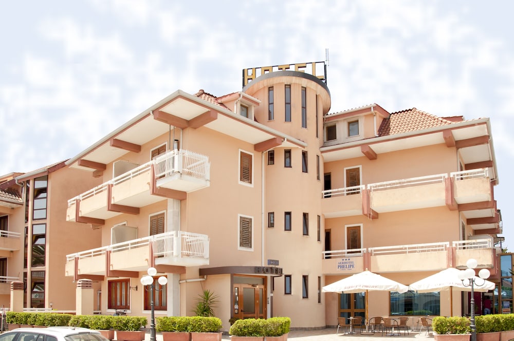 Göteborg - Lamezia Terme - Aerhotel Phelipe