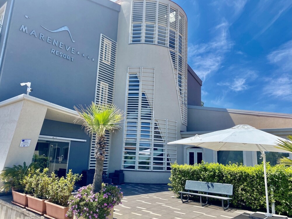 Castiglione di Sicilia - Mareneve Resort