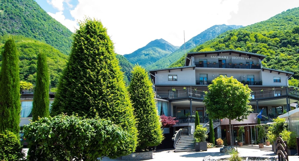 Dubino - Hotel Saligari