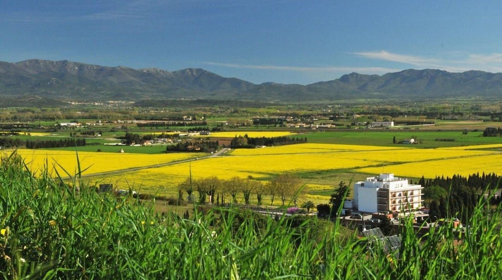 Figueres - Hotel Emporda