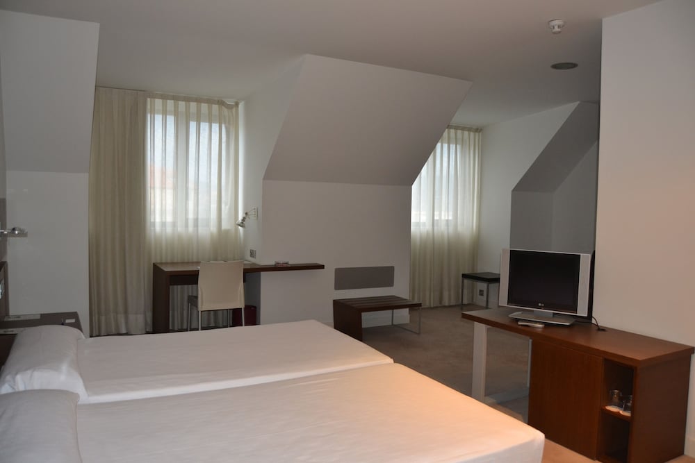 Ferrol - Hotel Spa Odeón