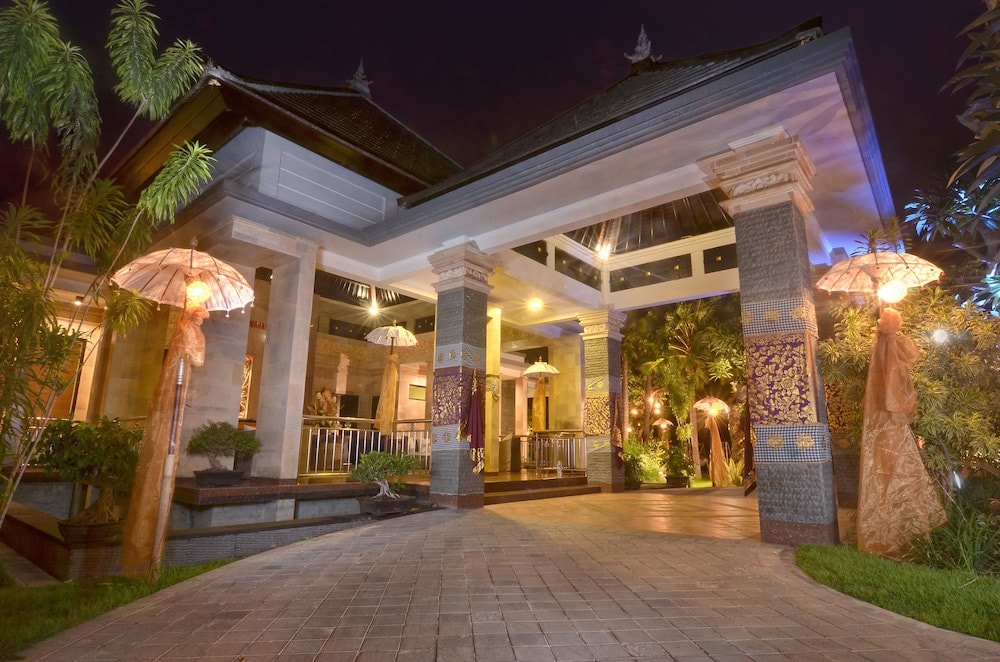 Blahbatu - Kori Maharani Villas & Resort