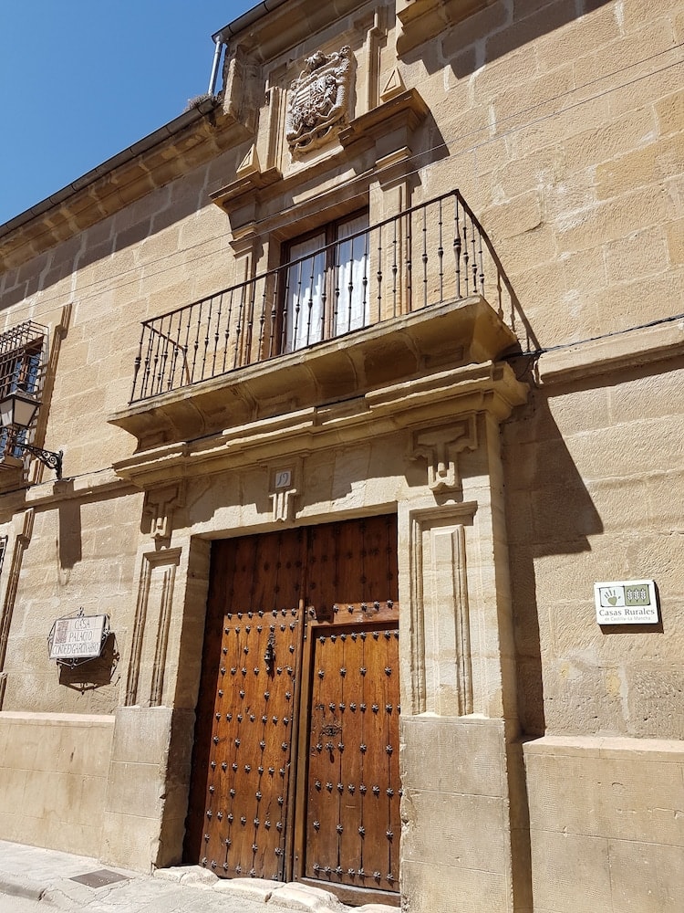 Huete - Casa Palacio Conde de Garcinarro