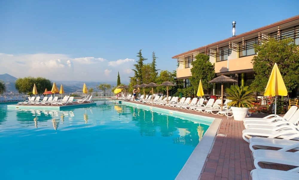 Göteborg - Castelnuovo del Garda - Hotel Centro Turistico Gardesano