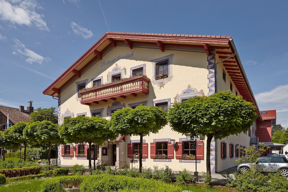 Brunnthal - Hotel Sauerlacher Post