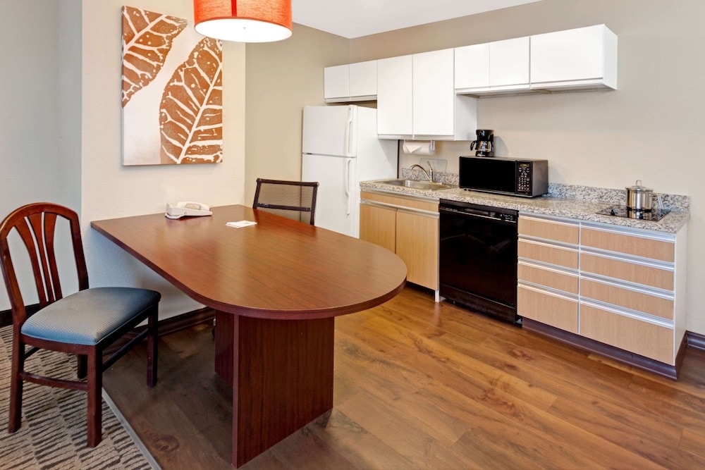 Schaumburg - MainStay Suites Chicago Schaumburg