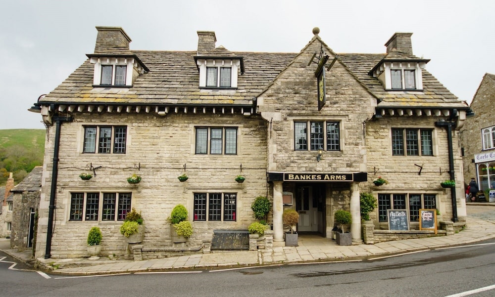 Swanage - Bankes Arms Hotel