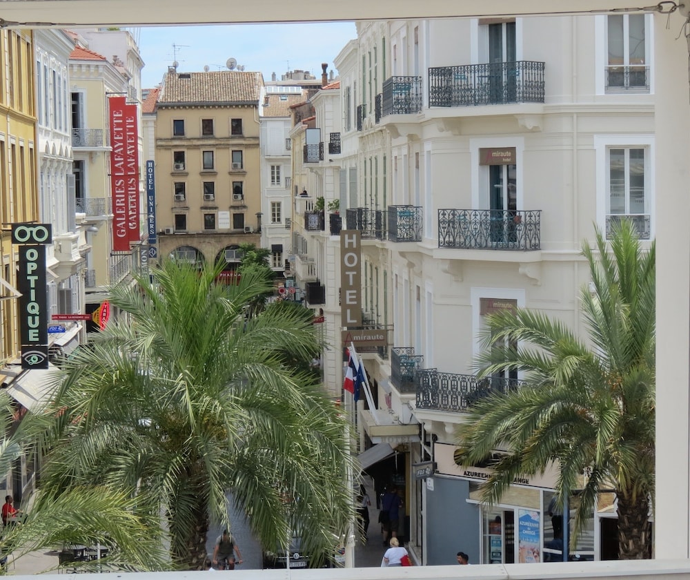 Cannes - Hotel Amiraute
