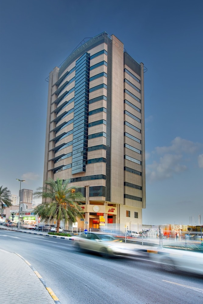 Stockholm - Dubai - Center Hotel Sharjah