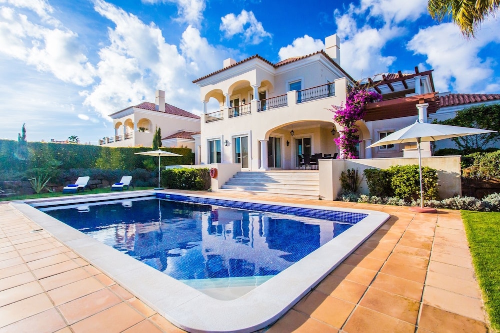 Manta Rota - Monte Rei Golf & Country Club