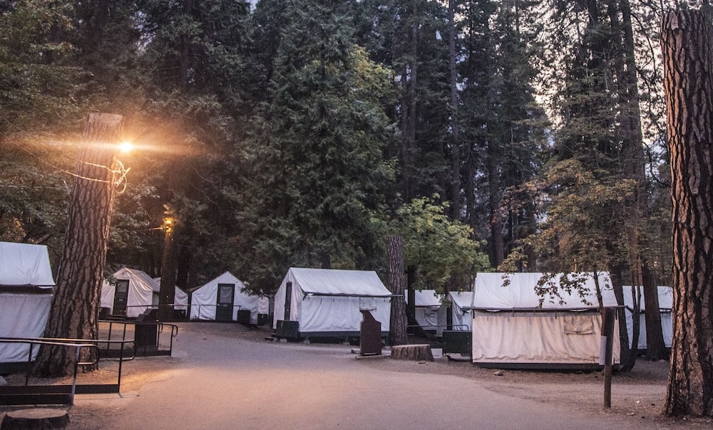 Yosemite Village - Curry Village