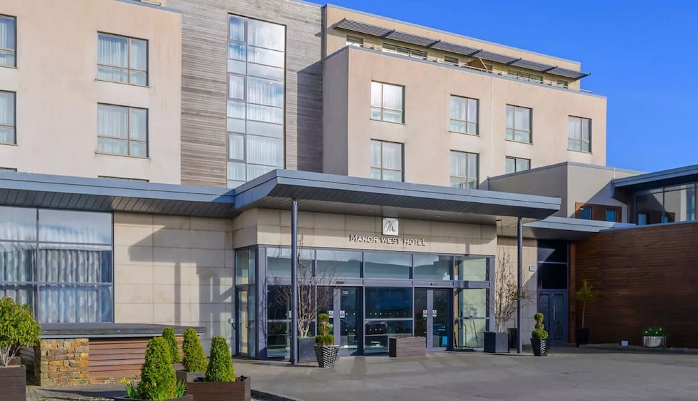 Manor West Hotel & Leisure Club