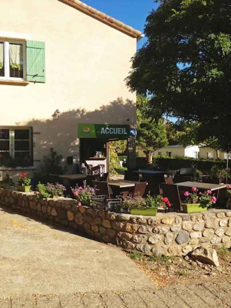 Lalevade-dʼArdèche - Camping La Charderie