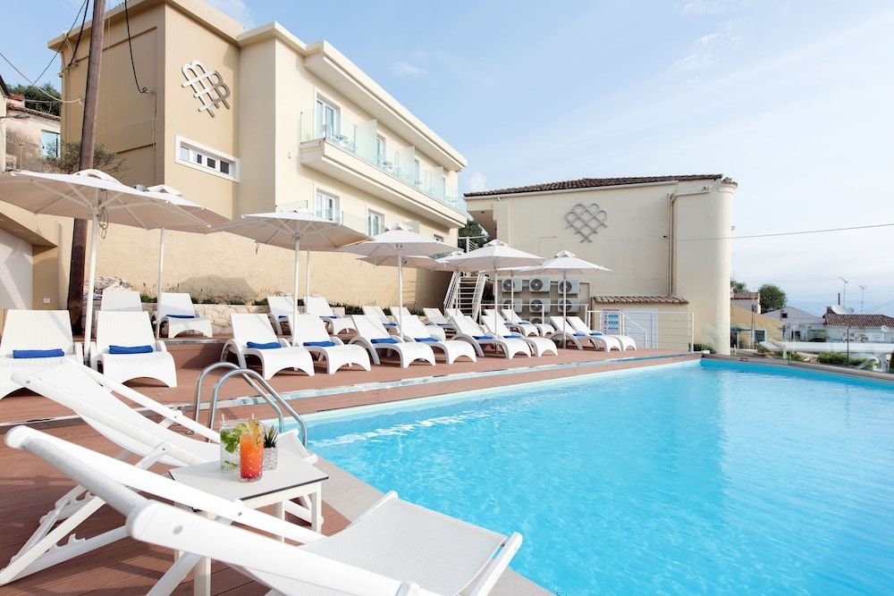 Acharavi - Melina Bay Boutique Hotel