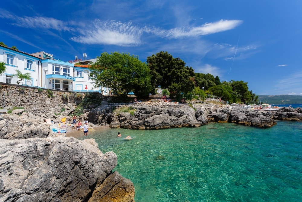 Krk - Villa Tamaris - Hotel Resort Dražica