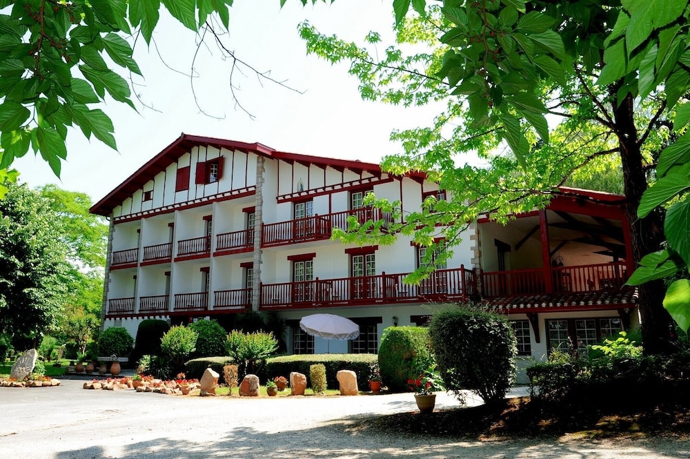 Ainhoa - Hotel Argi Eder