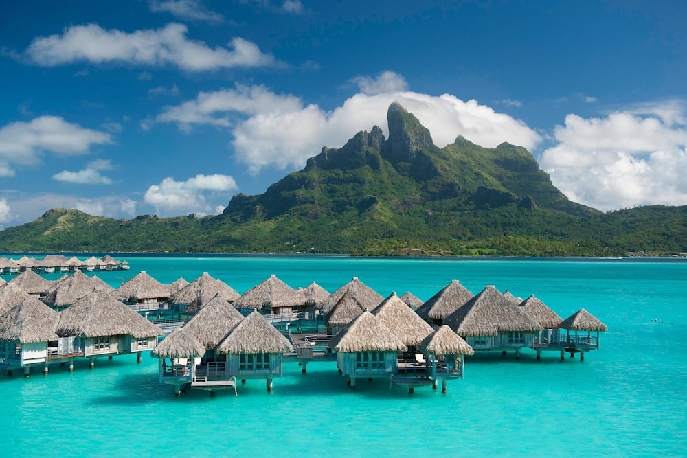 Bora Bora - The St. Regis Bora Bora Resort