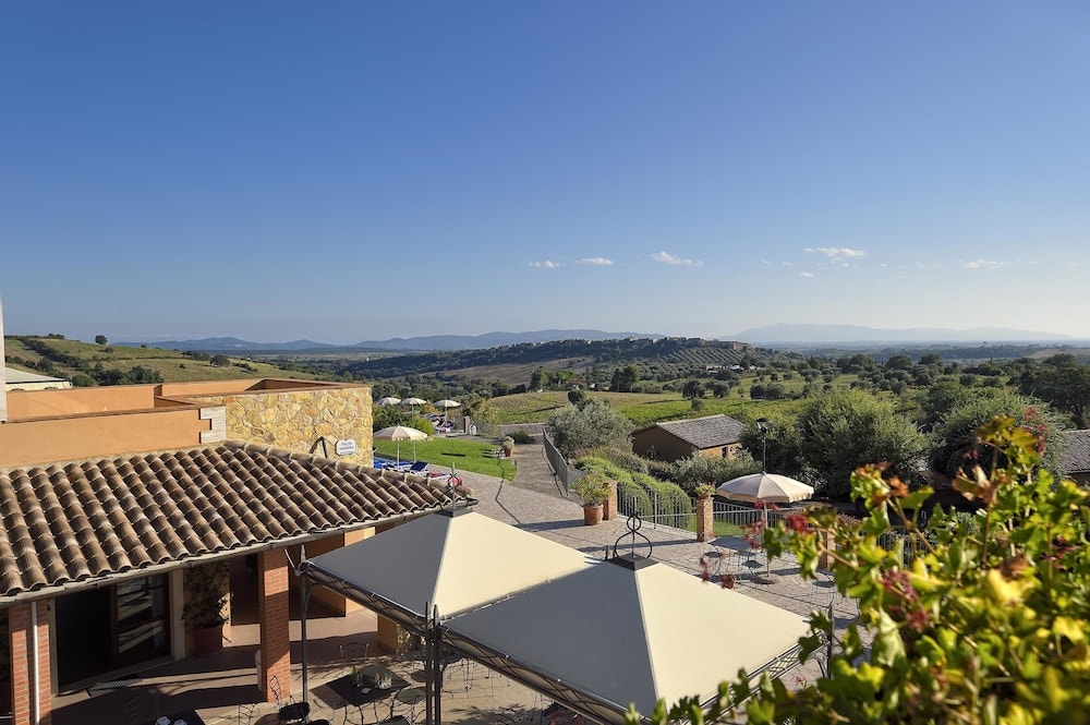 Magliano in Toscana - Borgo Magliano Resort