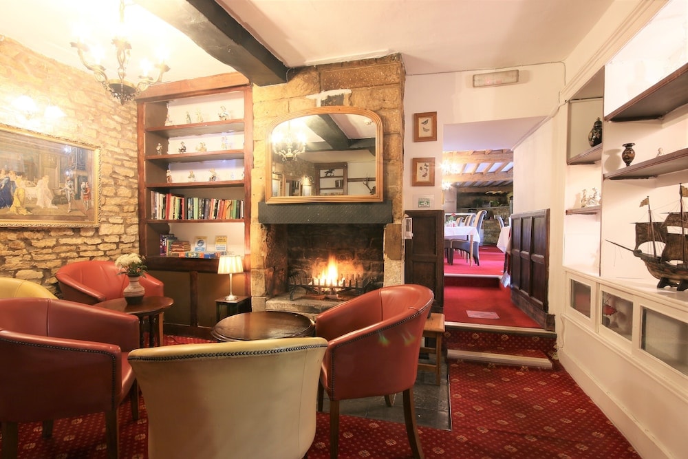 Broadway (Worcestershire) - Crown Hotel Cotswold